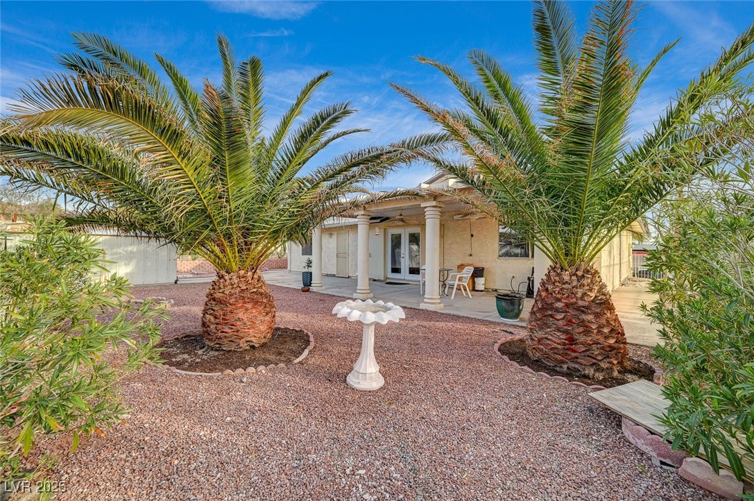 6870 Laronda Lane
