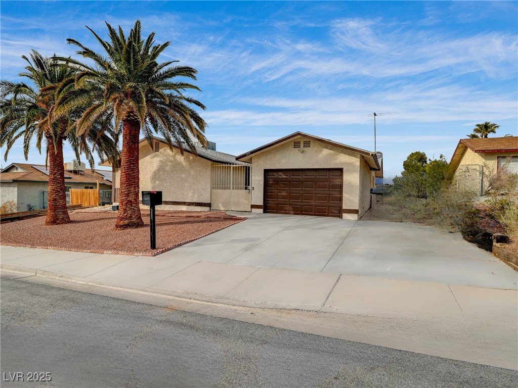 6870 Laronda Lane