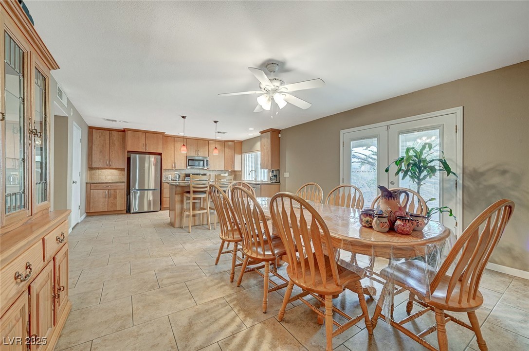 6870 Laronda Lane