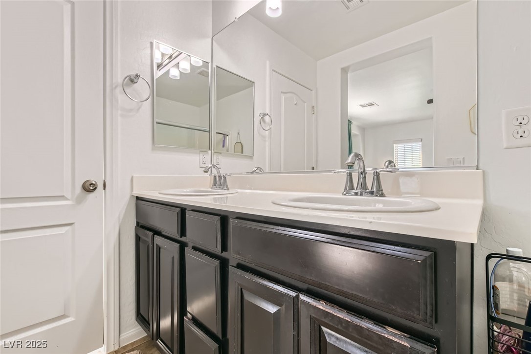10448 Juniper Brush Avenue