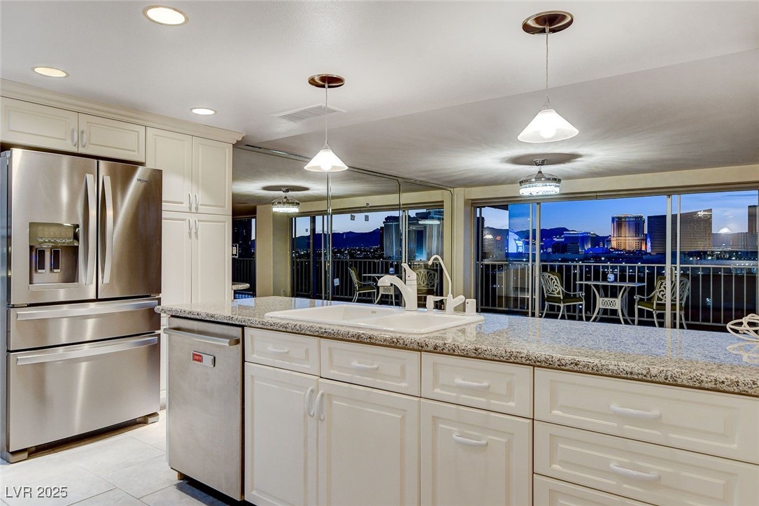 3111 Bel Air Drive 12C