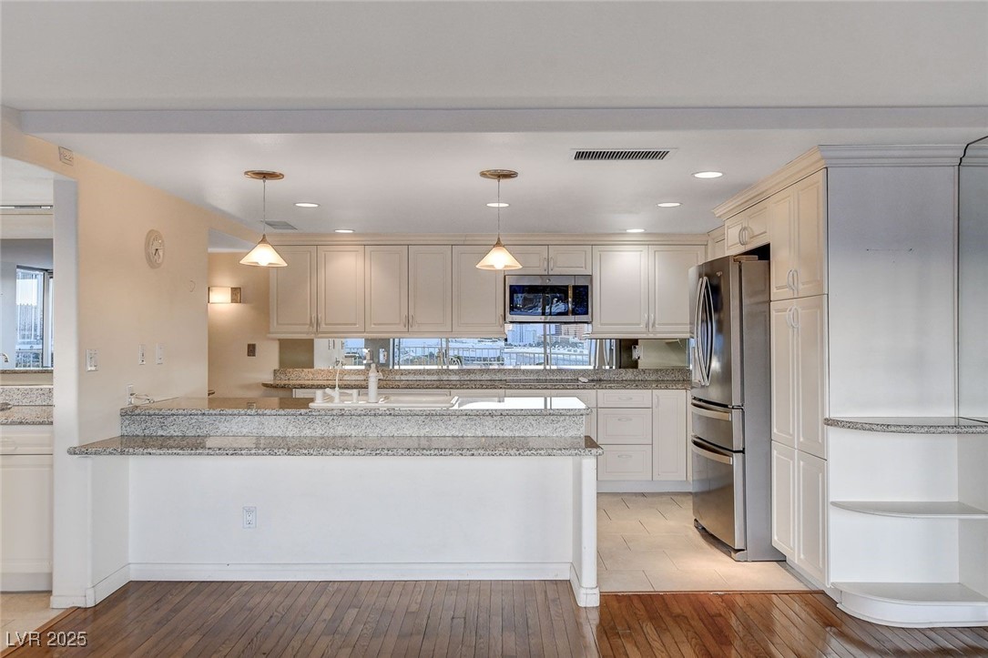 3111 Bel Air Drive 12C