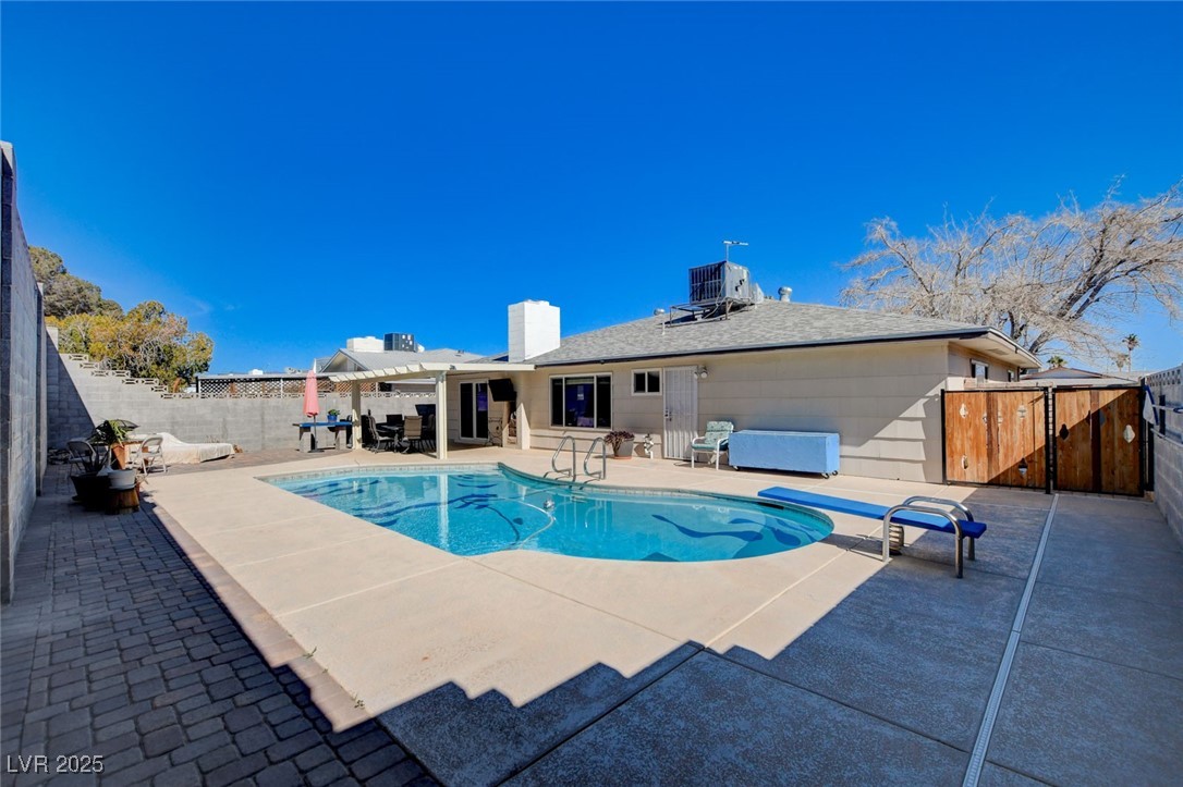 216 Candlelight Street