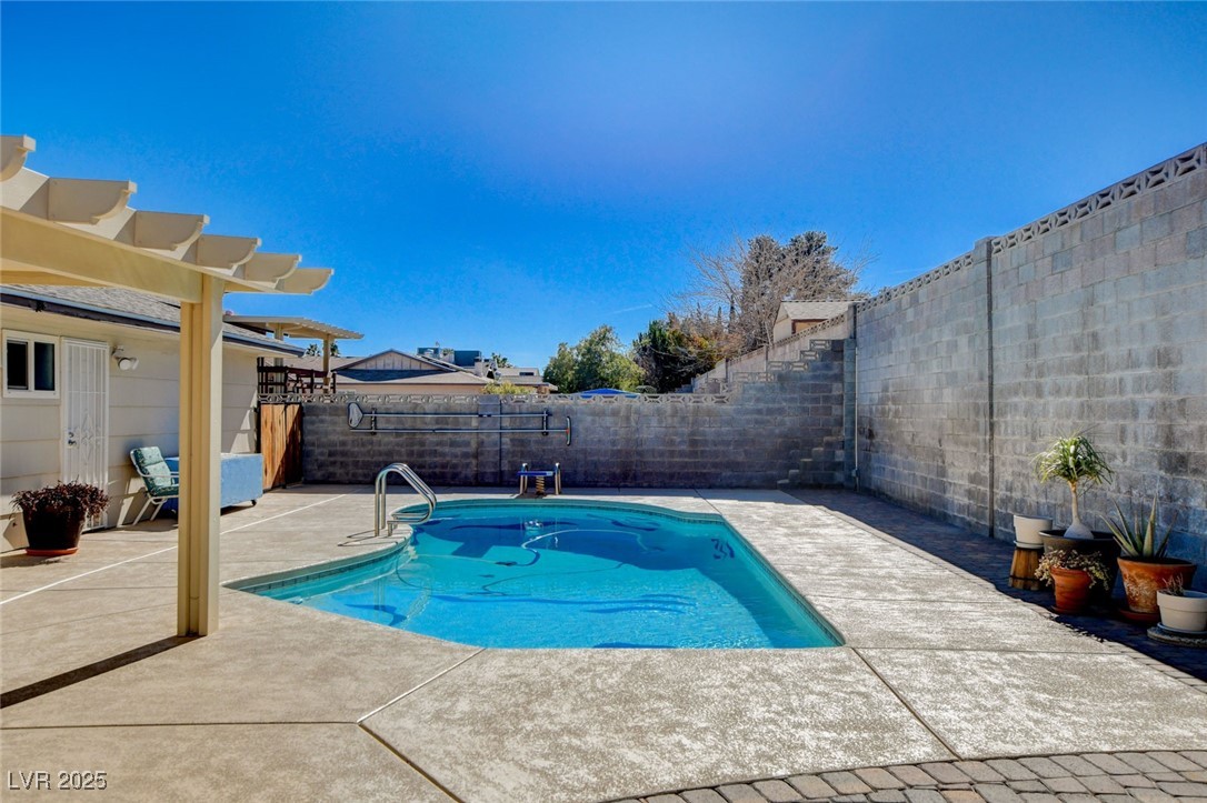 216 Candlelight Street