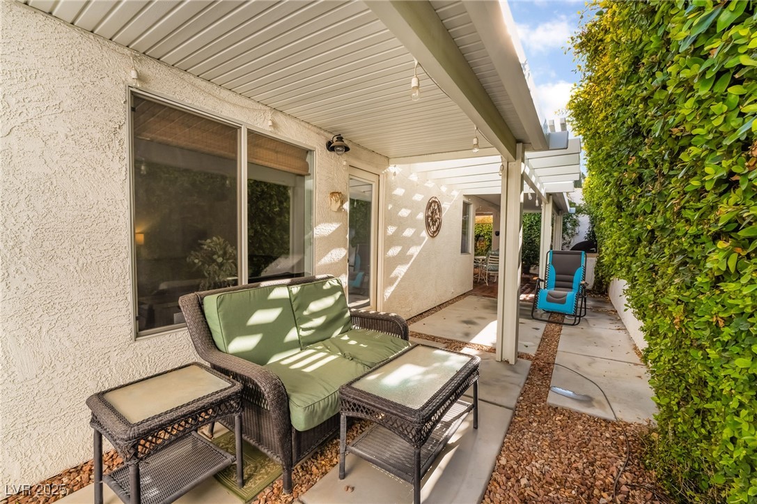 1835 Swallow Hill Avenue