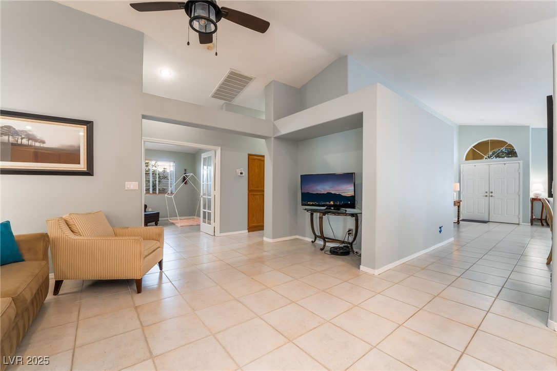 1835 Swallow Hill Avenue