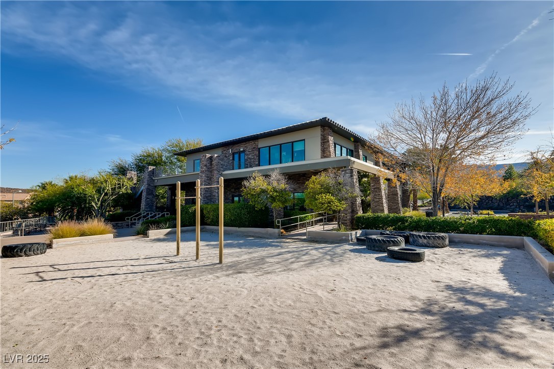 678 Blackrock Rim Drive