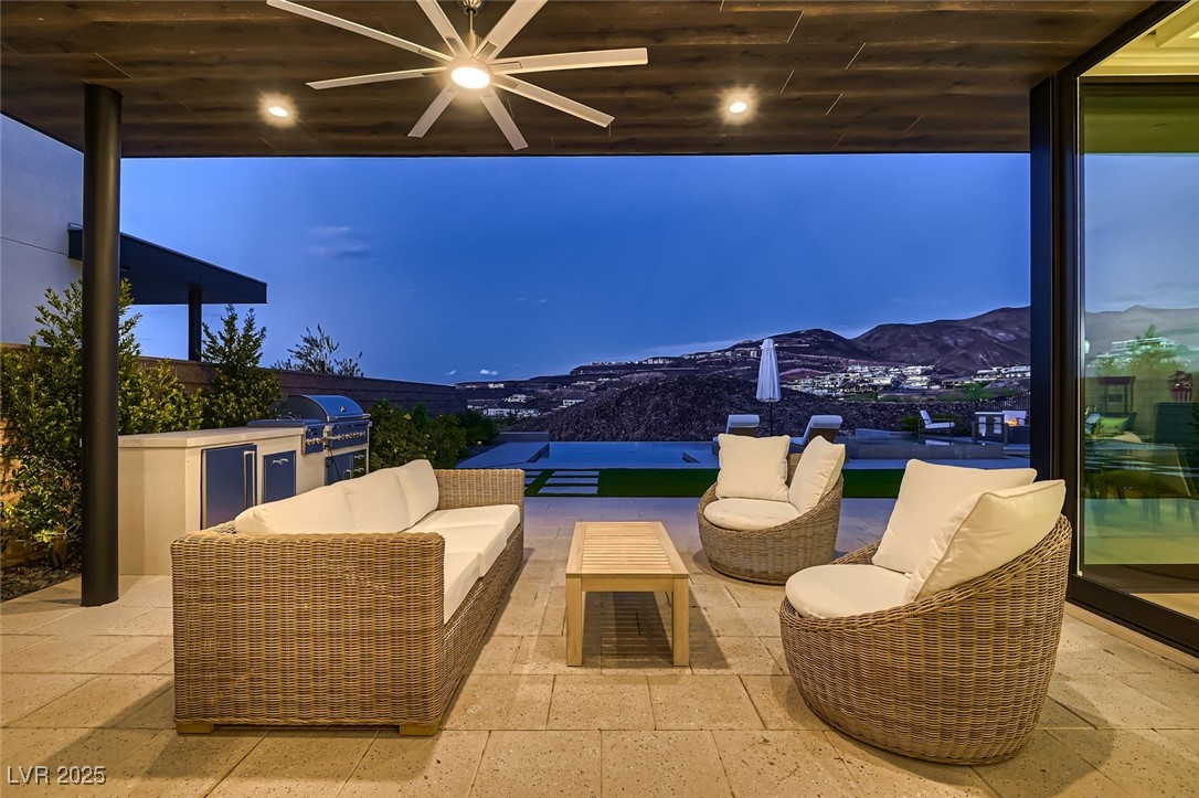 678 Blackrock Rim Drive