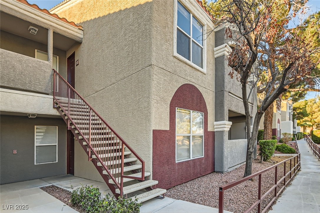 5055 West Hacienda Avenue 1116