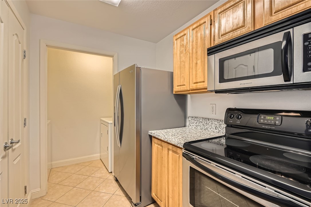 5055 West Hacienda Avenue 1116