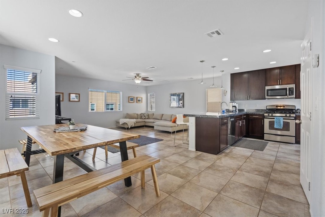 10525 Gibbous Moon Drive