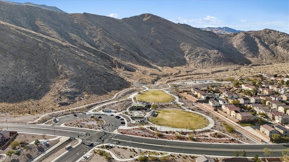 10525 Gibbous Moon Drive