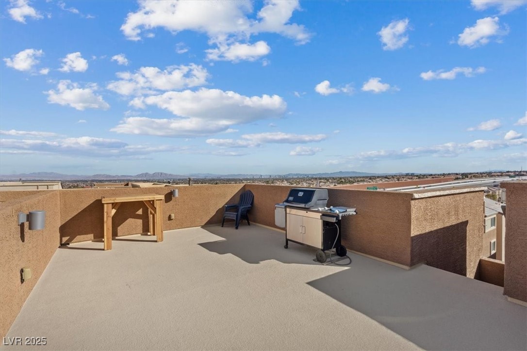 10525 Gibbous Moon Drive