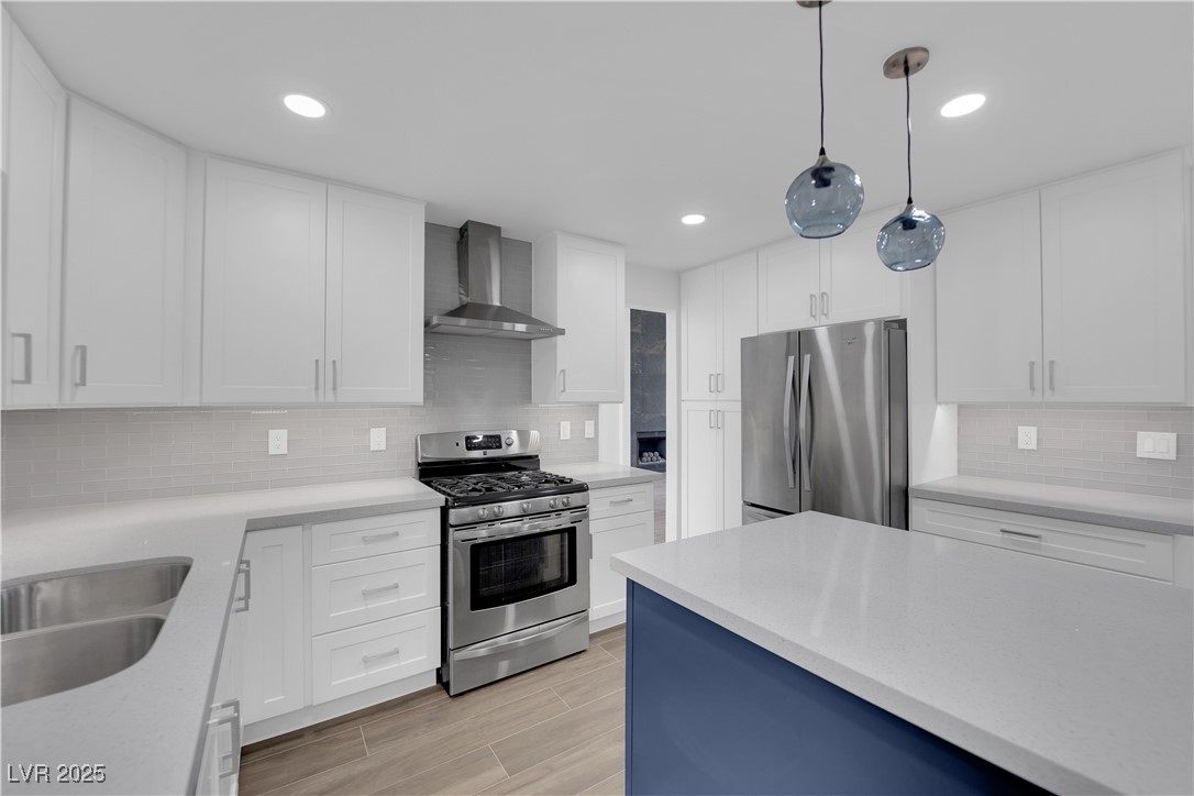 8324 Shark Tank Court