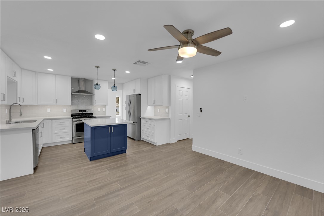 8324 Shark Tank Court