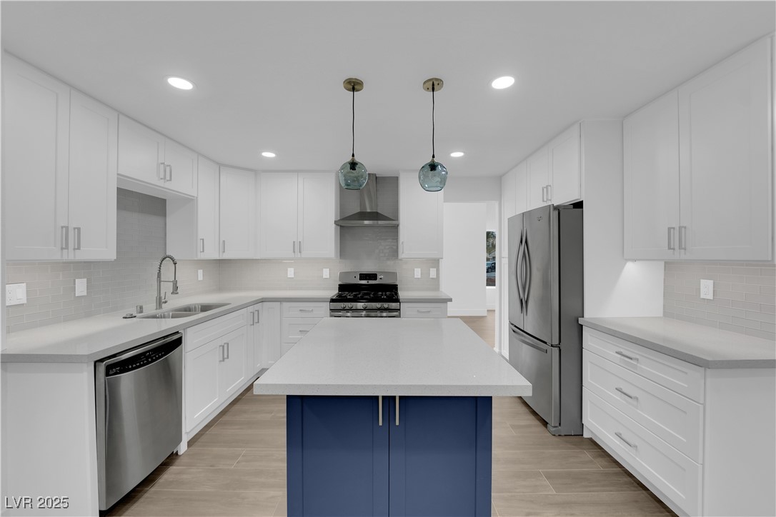 8324 Shark Tank Court