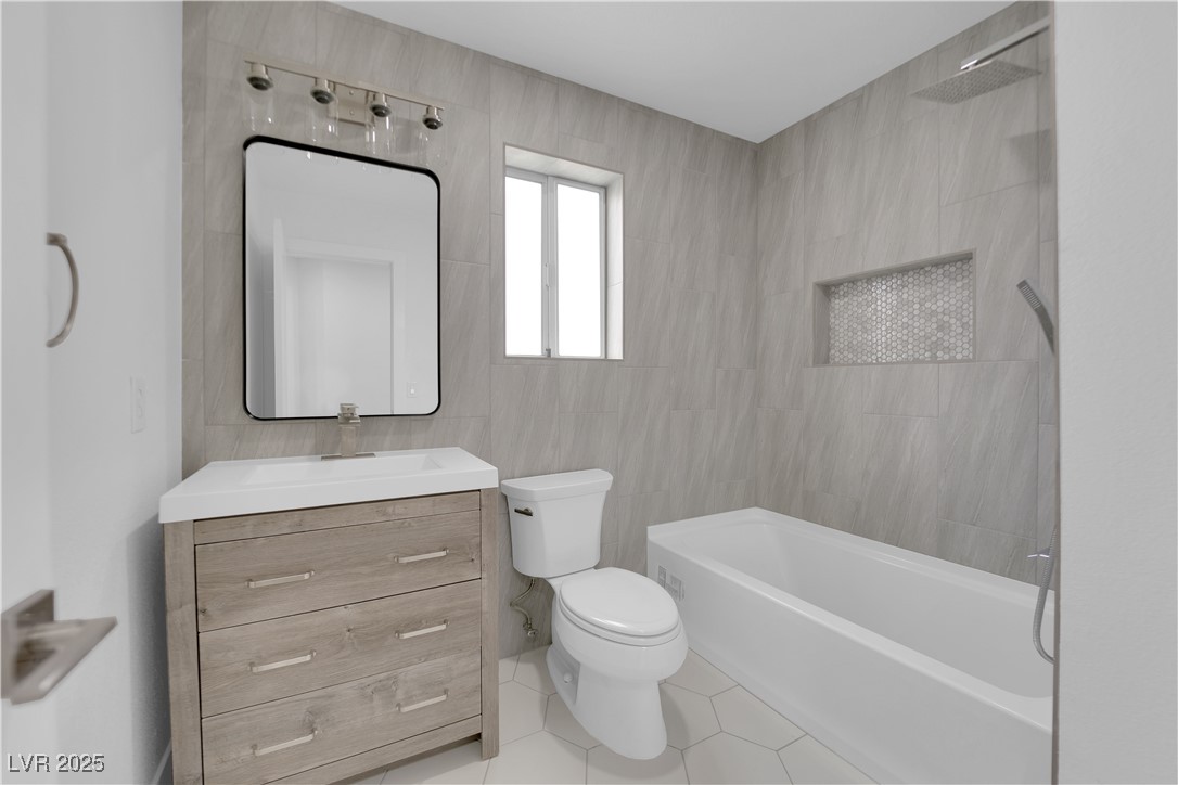 8324 Shark Tank Court