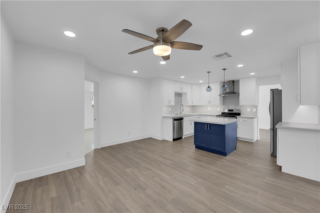 8324 Shark Tank Court