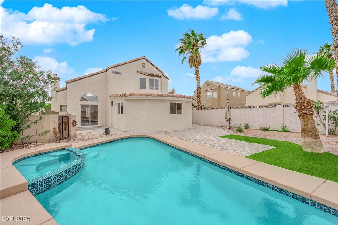 8324 Shark Tank Court