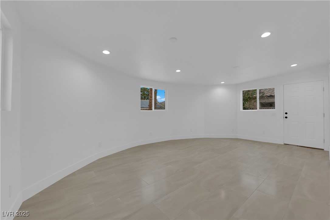 8324 Shark Tank Court