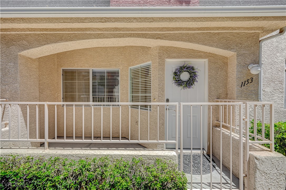 1153 Dusty Creek Street