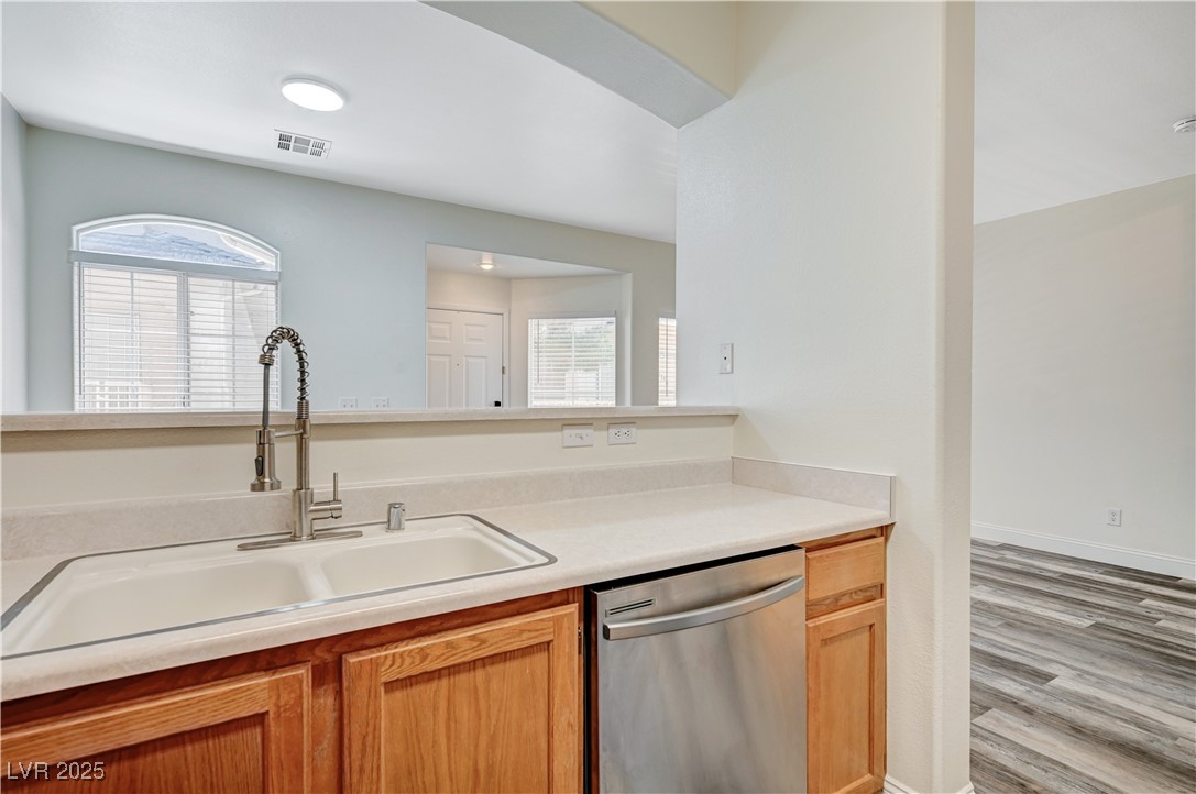 1153 Dusty Creek Street