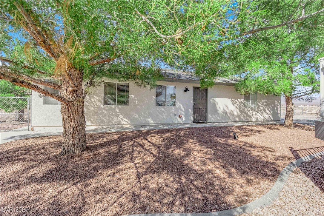 2901 South Dandelion Street