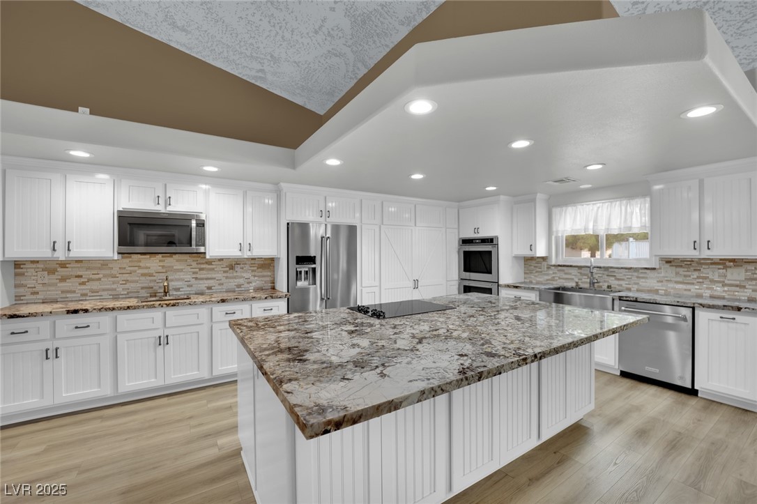 2901 South Dandelion Street