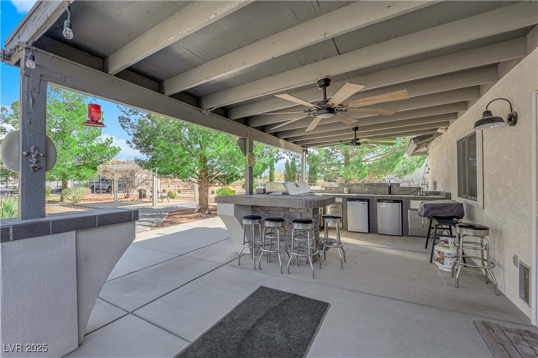 2901 South Dandelion Street