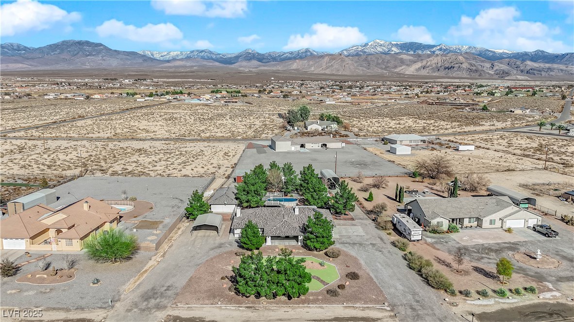 2901 South Dandelion Street