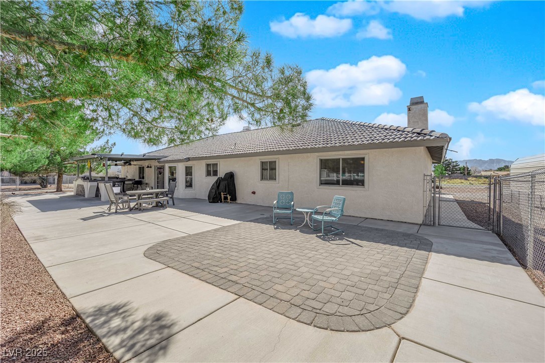 2901 South Dandelion Street