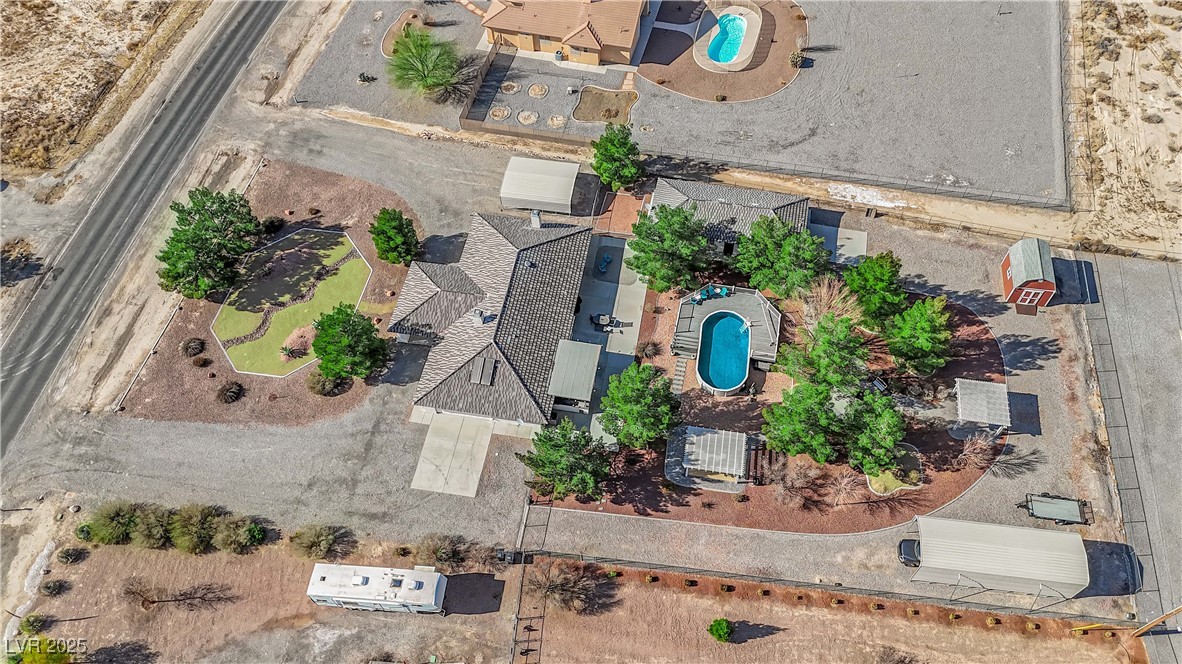 2901 South Dandelion Street