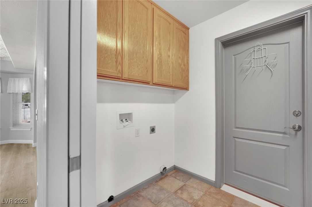 2901 South Dandelion Street