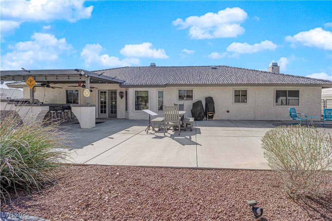 2901 South Dandelion Street