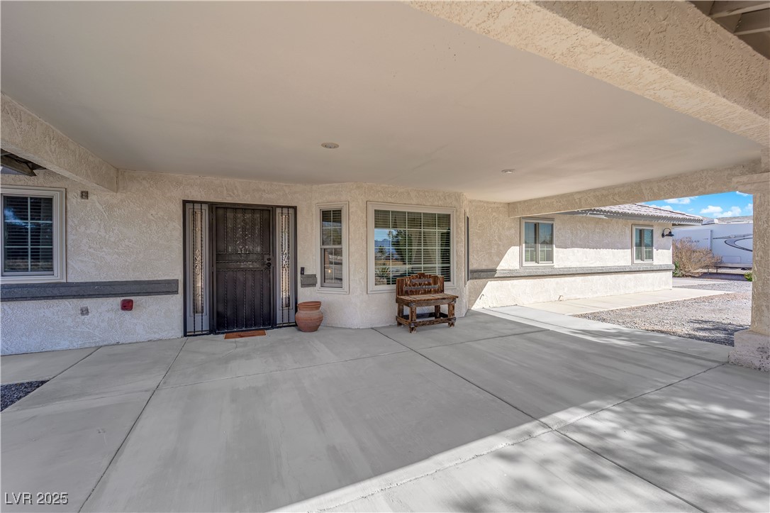 2901 South Dandelion Street