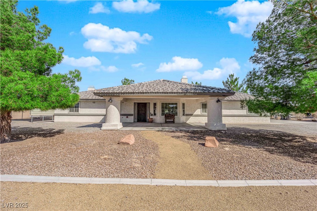 2901 South Dandelion Street