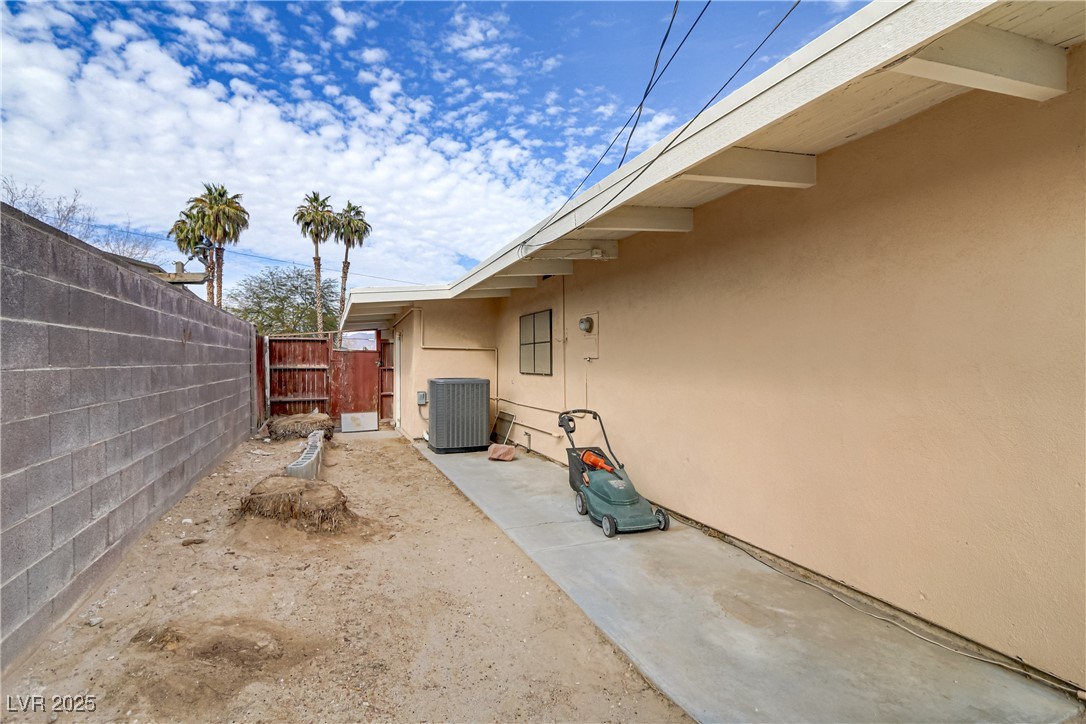5109 Sugarfoot Avenue