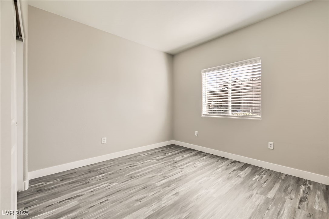 1050 East Cactus Avenue 1049