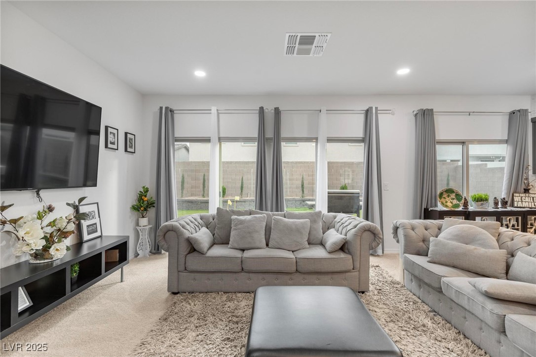 7153 Grace Estate Avenue