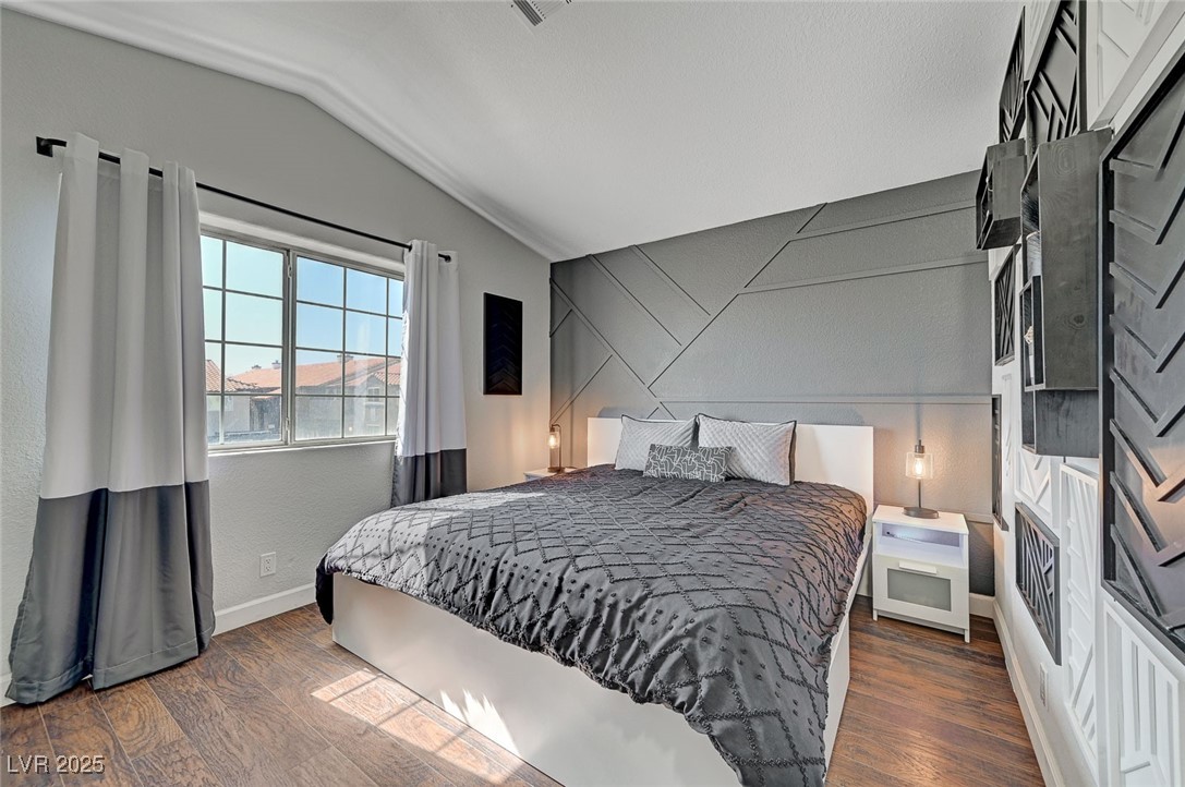 1800 Edmond Street 215