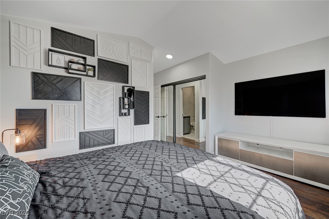 1800 Edmond Street 215