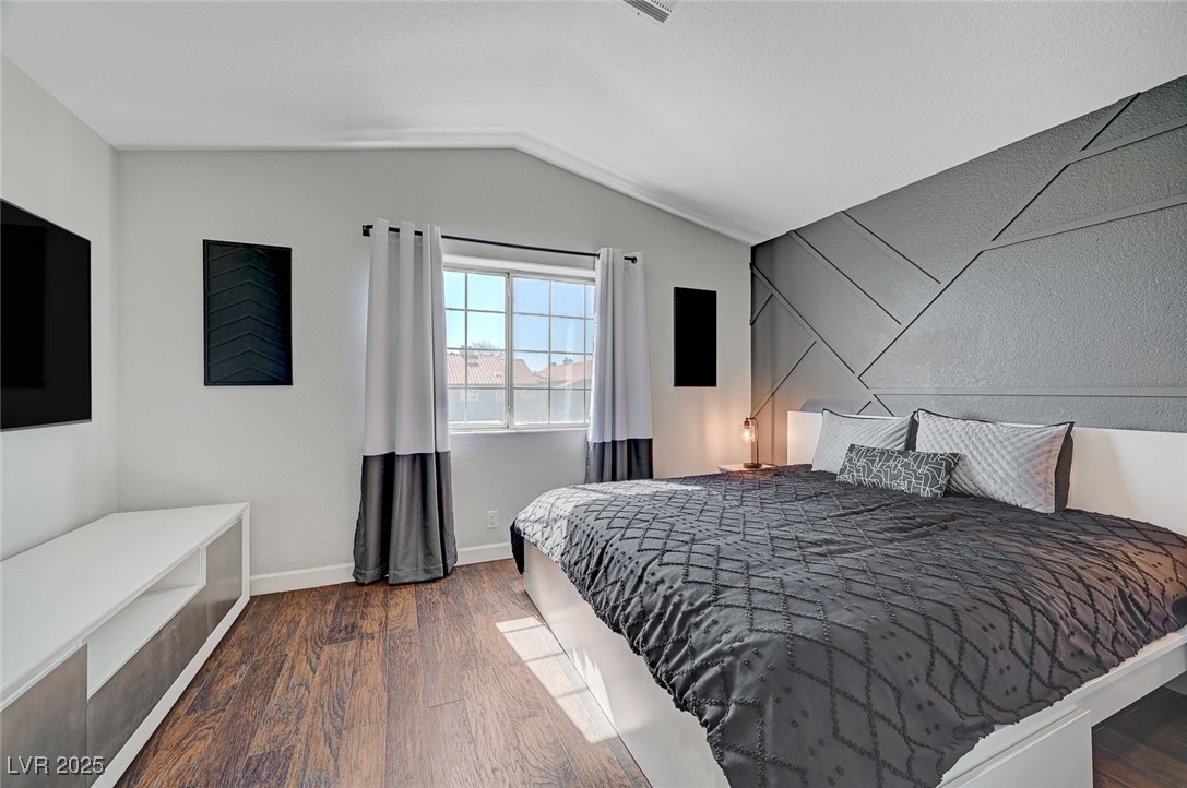 1800 Edmond Street 215