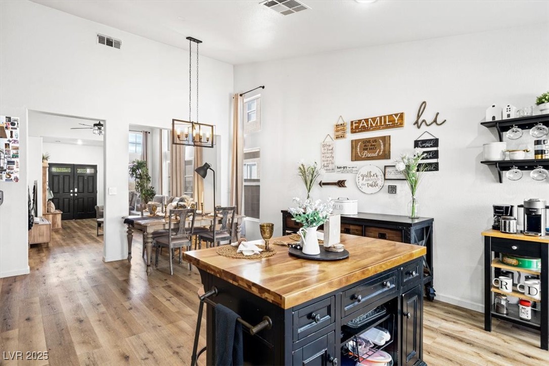 1924 Falling Tree Avenue