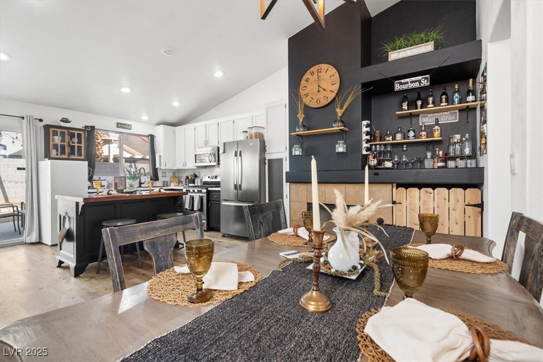 1924 Falling Tree Avenue