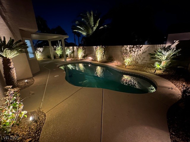 2061 Smoketree Village Circle