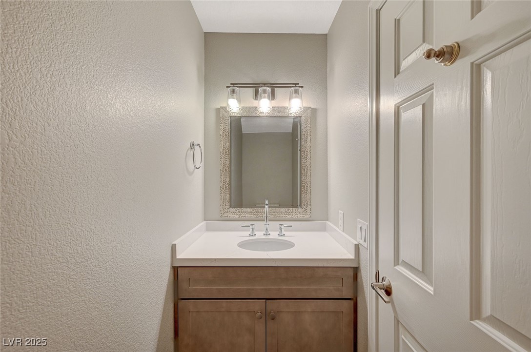 2061 Smoketree Village Circle