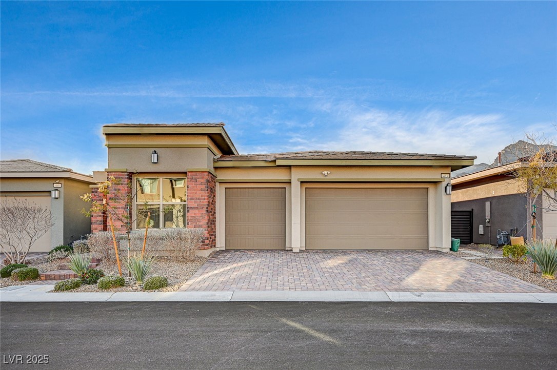 463 Harmony Bay Avenue