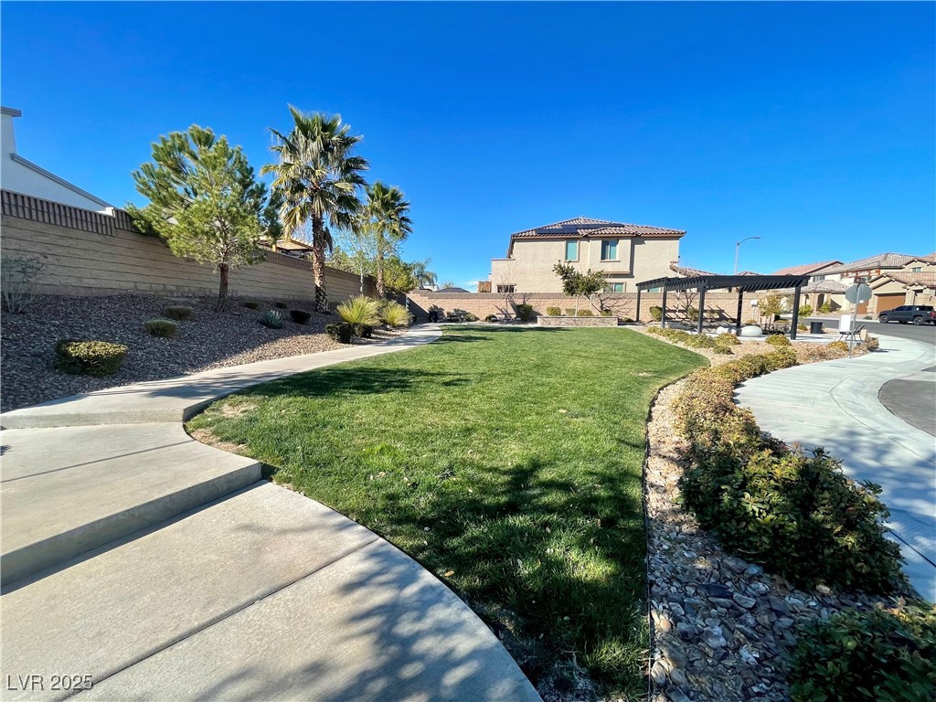 10173 Skye Saddle Avenue