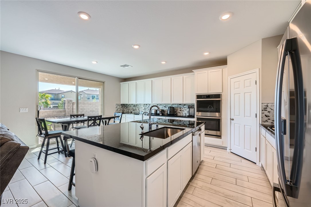 10173 Skye Saddle Avenue