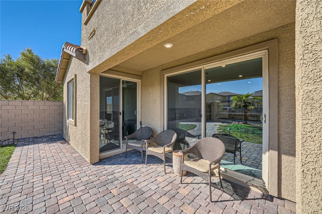 10173 Skye Saddle Avenue